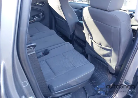 2019 Chevrolet Tahoe Ls z USA, uszkodzony, nr VIN 1GNSKAEC1KR182941